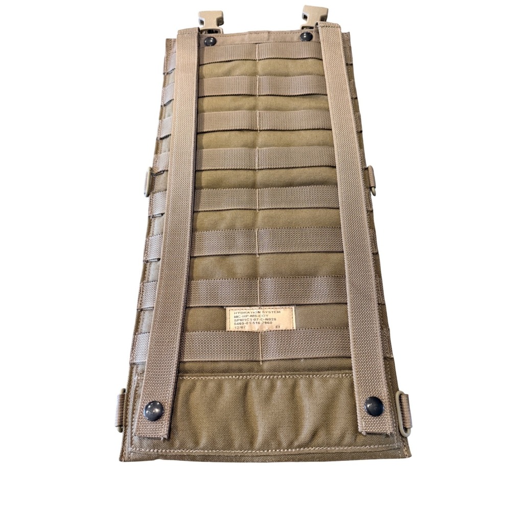 Vintage USMC Hydration System Carrier Coyote Brown‎ MOLLE Pouch MC-HP-MS-COY